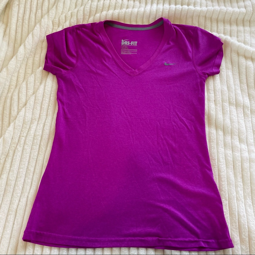 Nike Dri-Fit Victory Training Tee - Magenta
